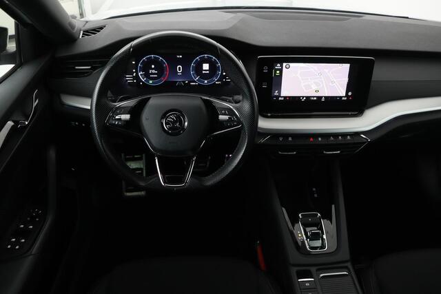 Skoda OCTAVIA 1.0 e-TSI Sport | Carplay | Trekhaak | Sportstoelen | Full LED | Sfeerverlichting | Navigatie | Climate control | Parkeerhulp