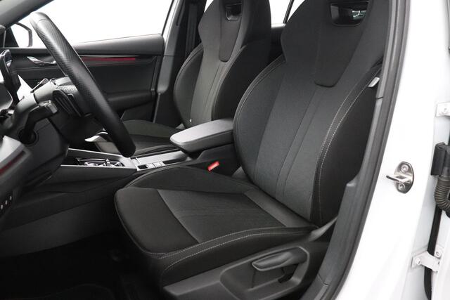 Skoda OCTAVIA Combi 1.0 e-TSI Sport Business