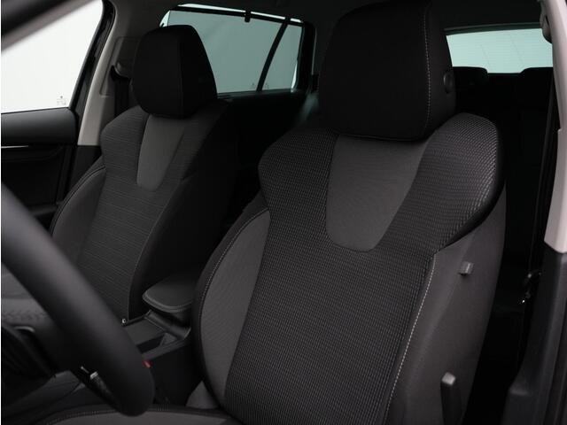 Skoda OCTAVIA Combi 1.5 TSI 150 pk DSG MHEV Business Edition | Matrix LED | Stoel-/achterbankverwarming | Achteruitrijcamera | Navigatie