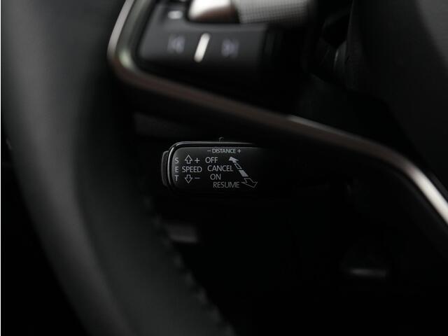 Skoda OCTAVIA Combi 1.5 TSI 150 pk DSG MHEV Business Edition | Matrix LED | Stoel-/achterbankverwarming | Achteruitrijcamera | Navigatie