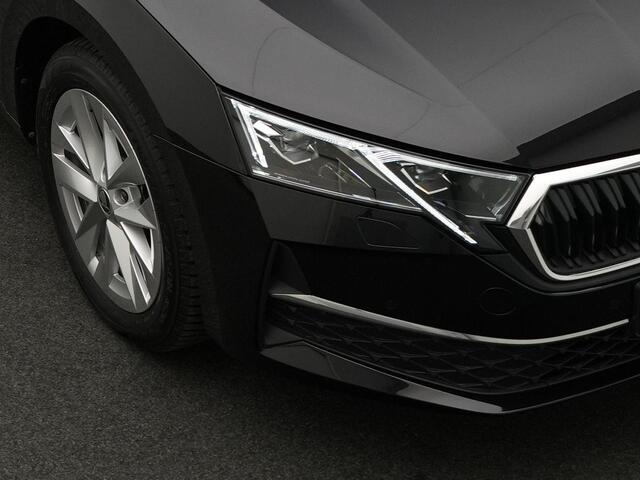 Skoda OCTAVIA Combi 1.5 TSI 150 pk DSG MHEV Business Edition | Matrix LED | Stoel-/achterbankverwarming | Achteruitrijcamera | Navigatie