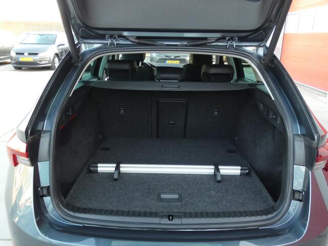 Skoda OCTAVIA Combi 1.0 e-TSI Business Edition Plus/ automaat!