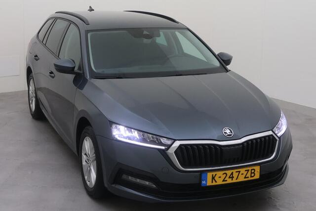 Skoda OCTAVIA Combi 1.0 TSI 110pk Business Edition / Navigatie / Elek Achterklep / Clima / Parkeersensoren V+A / 16" LMV
