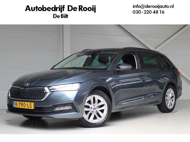 Skoda OCTAVIA Combi 1.0 e-TSI Business Edition Navigatie | 17" Velgen | Cruise Control | Led | El. achterklep