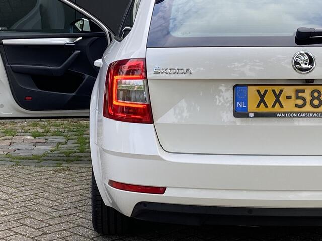 Skoda OCTAVIA 1.0TSI 115PK Aut. DSG/Camera/Navigatie/Climate contr/PDC/