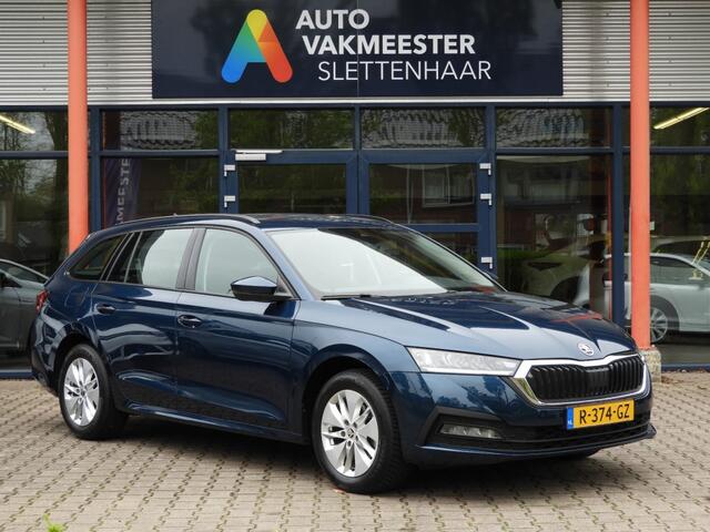 Skoda OCTAVIA 1.0 e-TSI Business Edition Automaat Carplay/Digitaal/Keyless