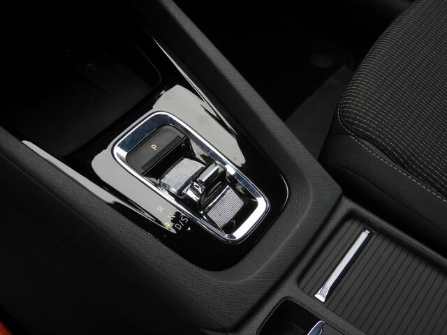 Skoda OCTAVIA 1.0 e-TSI Business Edition Automaat Carplay/Digitaal/Keyless