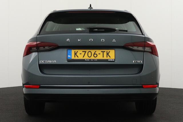Skoda OCTAVIA Combi 1.0 e-TSI Business Edition+ Carplay Navi Park. Sens