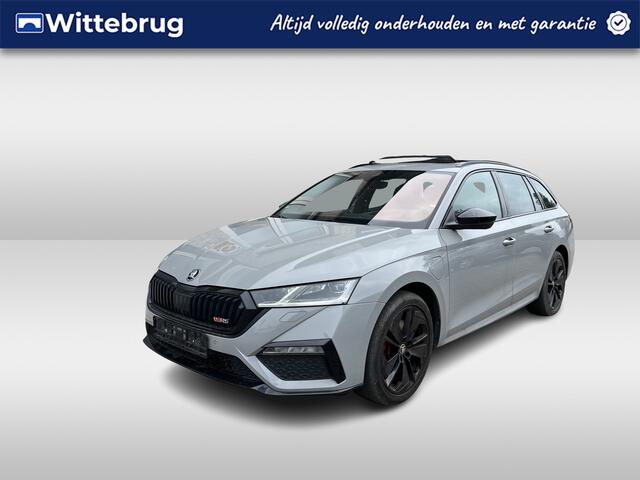 Skoda OCTAVIA Combi 1.4 TSI RS iV PHEV / AUTOMAAT/ PANO/ DIGITAL DASH/ KEYLESS/ NAVI/ SMART LINK/ ADAPT. CRUISE/ MATRIX/ ELEKTR. STOELEN/ PARK. SENSOREN/ RIJ-MODI/ HEAD-UP DISPLAY
