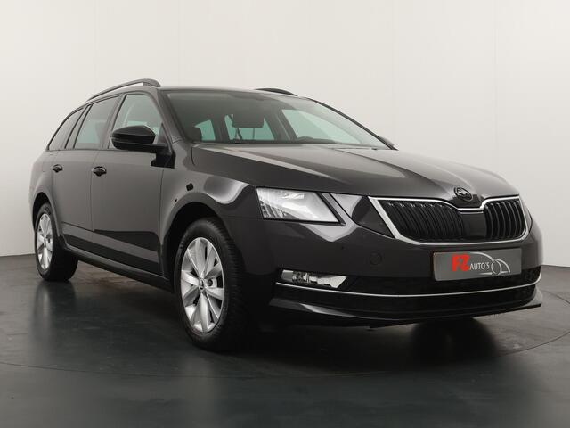 Skoda OCTAVIA Combi 1.4 150pk TSI Greentech Ambition Business | Parkeersensoren V+A | Trekhaak | Airco | Navigatie |