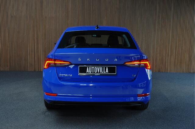 Skoda OCTAVIA 1.4 TSI iV PHEV Head-Up Camera ACC Ambient PDC Keyless Memory