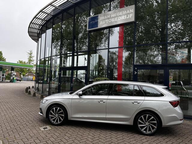 Skoda OCTAVIA Combi 1.4 TSI iV PHEV Business Edition AUTOMAAT | Wegklapb. Trekhaak | Navi | ECC | PDC | Cruise Control