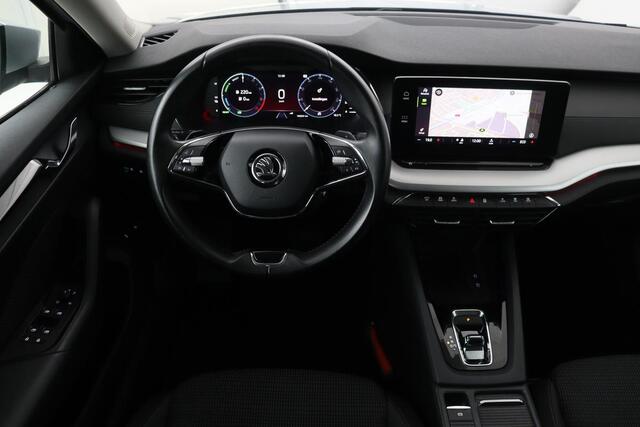 Skoda OCTAVIA 1.4 TSI iV PHEV Business Edition | Camera | Carplay | Navigatie | Full LED | Sfeerverlichting | Parkeerhulp | Climate control