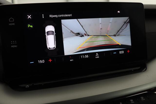Skoda OCTAVIA 1.4 TSI iV PHEV Business Edition | Camera | Carplay | Navigatie | Full LED | Sfeerverlichting | Parkeerhulp | Climate control