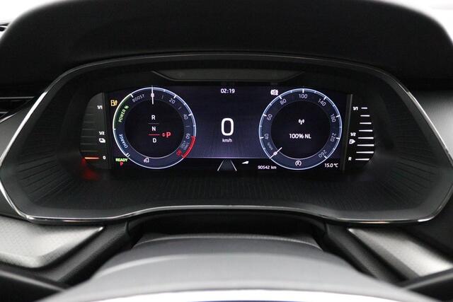 Skoda OCTAVIA Combi 1.4 TSI iV PHEV Business Edition | Automaat | Cruise Control | Climate Control | Elektrische achterklep