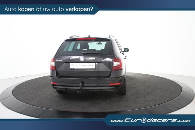 Skoda OCTAVIA Combi 1.6 TDI Greentech Ambition *1ste Eigenaar*Navigatie*Trekhaak*