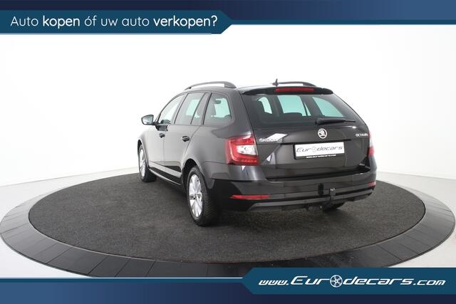 Skoda OCTAVIA Combi 1.6 TDI Greentech Ambition *1ste Eigenaar*Navigatie*Trekhaak*