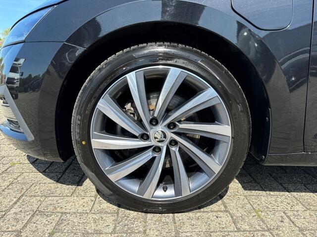 Skoda OCTAVIA 1.4 TSI DSG FIRST EDITION IV CAMERA/MEMORY/NAVI/CARPLAY/ACC/E-KL
