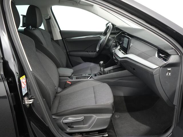 Skoda OCTAVIA Combi 1.5 TSI First Edition | Carplay | Trekhaak |