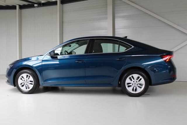 Skoda OCTAVIA 1.0 e-TSI Business Edition DSG | Airco | Navi | Stuurverw.| Inkl.spiegels