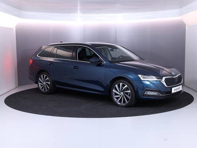 Skoda OCTAVIA Combi 1.4 TSI iV PHEV Style 204 pk Automaat (DSG) | Navigatie | Parkeersensoren (Park assist) | Achteruitrijcamera | Adaptieve cruise control | Stoelverwarming | Head-up display |
