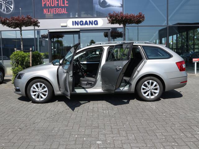 Skoda OCTAVIA Combi 1.5 TSI Greentech Ambition Business TREKHAAK NAVI