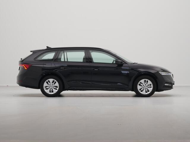 Skoda OCTAVIA Combi 1.0 e-TSI 110pk DSG Business Edition Trekhaak Navigatie Pdc Clima