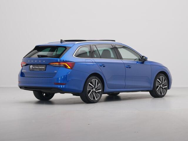 Skoda OCTAVIA Combi 1.4 TSI 204pk iV PHEV Style First Edition Panorama Camera Matrix Led Stoelverwarming