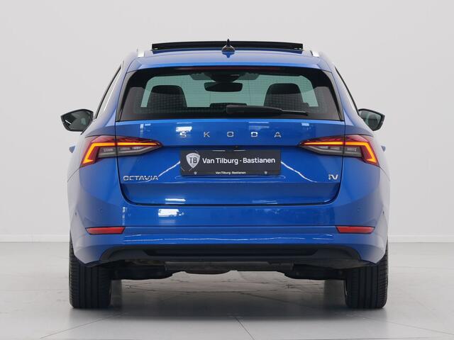 Skoda OCTAVIA Combi 1.4 TSI 204pk iV PHEV Style First Edition Panorama Camera Matrix Led Stoelverwarming