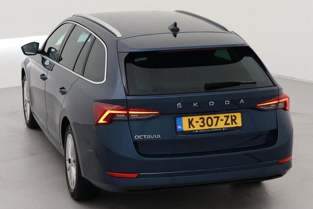 Skoda OCTAVIA Combi 1.0 TSI Business Edition Plus / Digitaal dashboard / LED / Zwenkbare trekhaak / Navigatie / Parkeersensoren V+A /