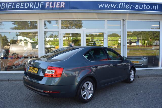 Skoda OCTAVIA 1.4 150PK TSI Greentech Ambition Business | Trekhaak | Clima | Cruise | Stoel VW | Orig. NL | NAP |