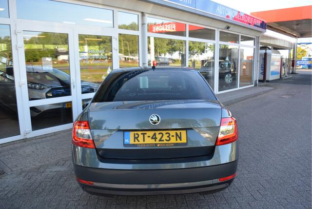 Skoda OCTAVIA 1.4 150PK TSI Greentech Ambition Business | Trekhaak | Clima | Cruise | Stoel VW | Orig. NL | NAP |