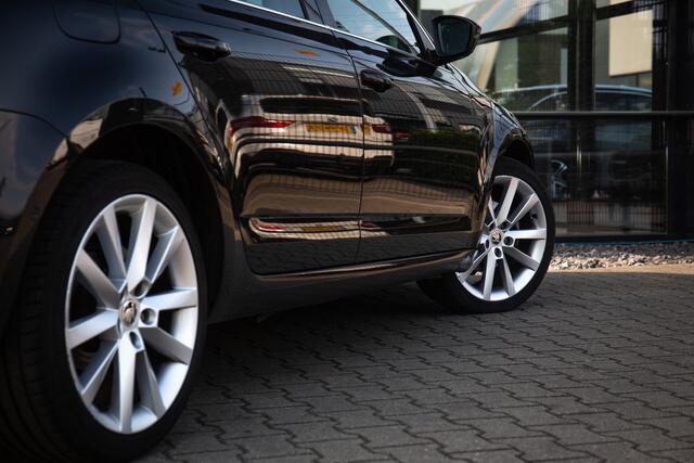 Skoda OCTAVIA Combi 1.4 TSI Greentech Style Business Canton audio, Trekhaak, Front assist