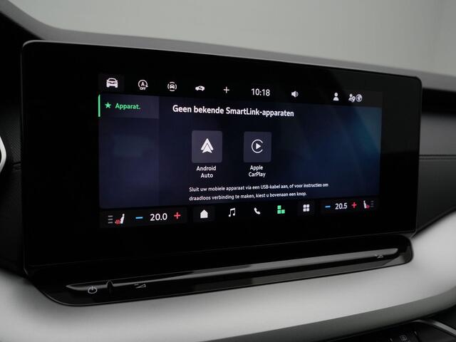 Skoda OCTAVIA Combi 1.5 e-TSI 150 pk DSG Selection | Achteruitrijcamera | Stoelverwarming | Apple Carplay / Android Auto