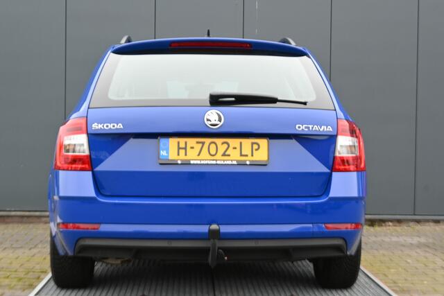 Skoda OCTAVIA Combi 1.5 TSI Greentech Business Edition automaat trekhaak