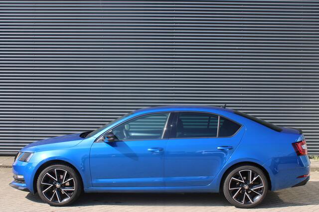 Skoda OCTAVIA 1.5 TSI Greentech Sport Business Trekhaak Navigatie Carplay NAP