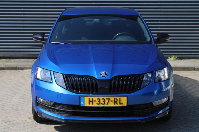 Skoda OCTAVIA 1.5 TSI Greentech Sport Business Trekhaak Navigatie Carplay NAP