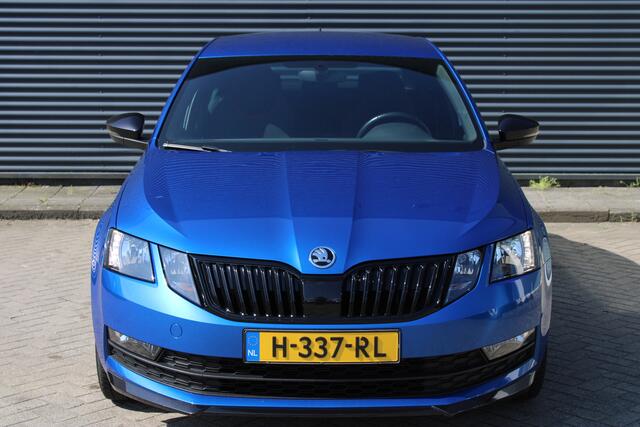 Skoda OCTAVIA 1.5 TSI Greentech Sport Business Trekhaak Navigatie Carplay NAP
