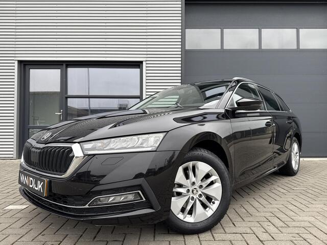 Skoda OCTAVIA Combi 1.0 TSI Business Edition ?Virtual Cockpit ?Full LED ?Navigatie ?Camera ?Apple Carplay & Android Auto ?Sfeerverlichting ?Stoelverwarming ?Keyless ?Climate ?Cruise ?Parkeersensoren ?Lichtmetaal