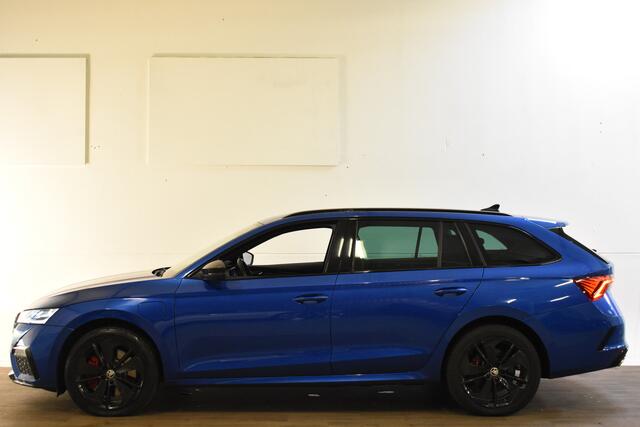Skoda OCTAVIA Combi IV RS 245PK DSG HYBRID RS-SPORT KEYLESS/LED/APP-CONNECT