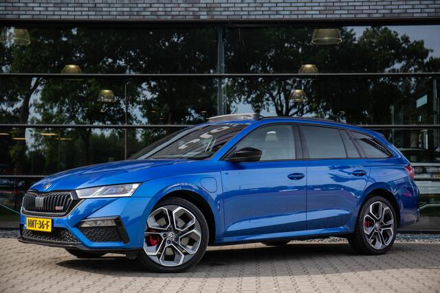 Skoda OCTAVIA Combi 1.4 TSI RS iV PHEV Business , Pano dak, HUD, Canton, Afap. cruise,