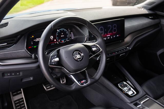 Skoda OCTAVIA Combi 1.4 TSI RS iV PHEV Business , Pano dak, HUD, Canton, Afap. cruise,