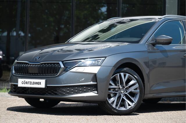 Skoda OCTAVIA Combi 1.5 TSI MHEV Business Edition | Matrix LED | HUD | Winterpakket | Travel Assist | Camera | 18"