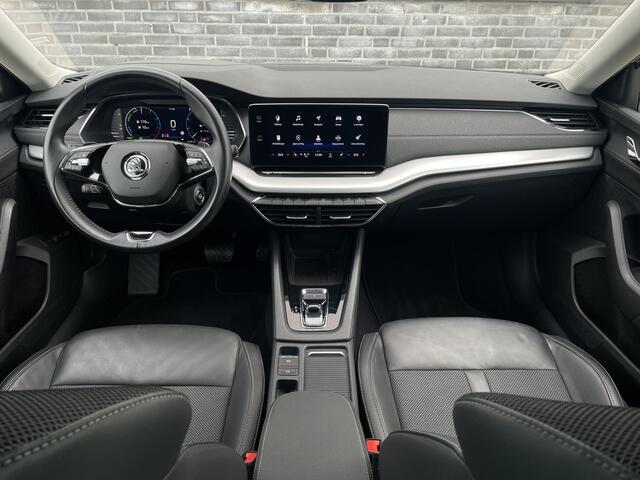 Skoda OCTAVIA Combi 1.4 TSI iV PHEV Business Edition | Head-Up | Carplay | LED | Camera | Memory | Navi | Sfeerverl.