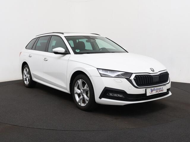 Skoda OCTAVIA Combi 1.4 TSI iV PHEV Sportline Business Bj 2022 Panoramadak,Navi,18inch,Cruise