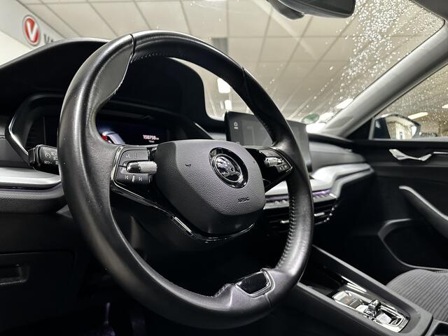 Skoda OCTAVIA Combi 1.0 e-TSI Business Edition/ Virtual Dashboard/ 17'' LMV/ Keyless-Go/ LED Koplampen/ Elek. Kofferklep/ Stoelverw./ Apple + Android/ DAB+/ Navi/ Clima/ Cruise/ Bluetooth/ Multi. LEDER. Stuur/ Mistl./ PDC V+A/ Extra getint