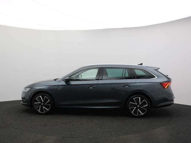 Skoda OCTAVIA Combi Business Edition 1.4 TSI PHEV 204pk DSG Automaat Trekhaak, Achteruitrijcamera, Navigatie, Stoelverwarming, Parkeersensoren, Verwarmde voorruit, LED koplampen