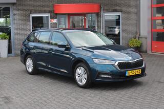 skoda-octavia-combi-1.0-e-tsi-busin
