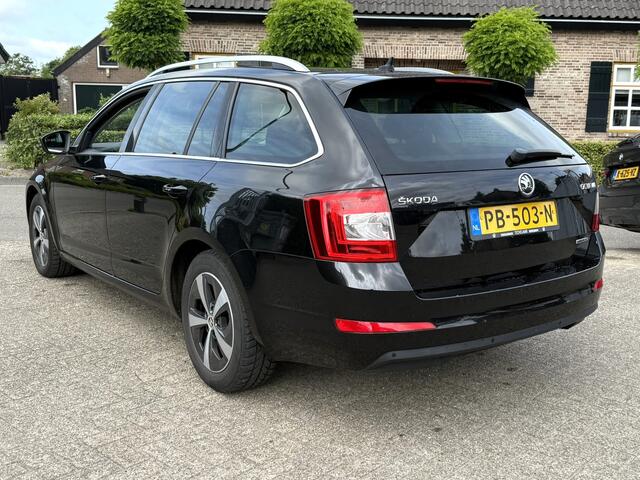 Skoda OCTAVIA Combi 1.6 TDI GREENLINE AMBITION NAVI/ST.VERWARM/PDC/LMV