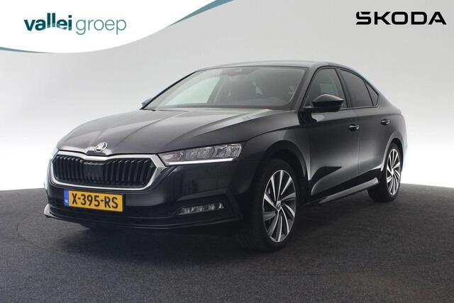 Skoda OCTAVIA 1.0 e-TSI 110 pk DSG MHEV Ambition | Parkeersensoren | Stoelverwarming | Cruise Control | Climate Control | Navigatie | 18 inch